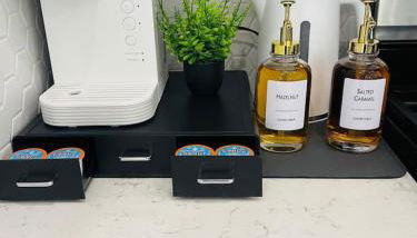 Luxury Combined Homes - Downtown Access - Balcony - Foto 5