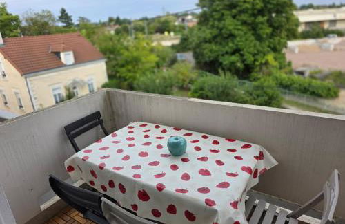 Cozy studio, 5 min from Cosne train station, 3rd floor - Foto 28