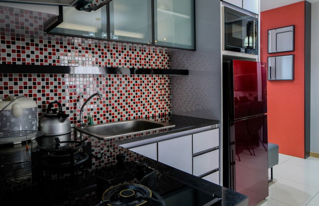 3BR Apartment with Pool View at M-Town Residence - Foto 18