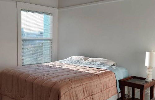 Sunny SF home - cozy, spacious, convenient w/parking, A+ location!! - Foto 13