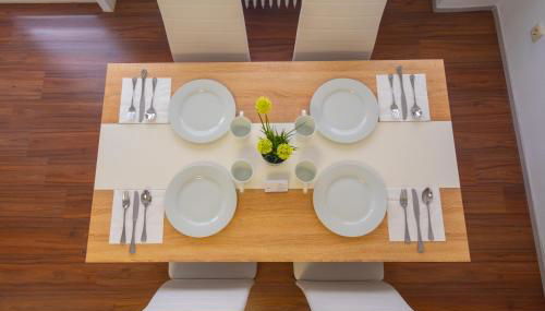 Schöne 2 Zimmerwohnung mit UHD-TV, großem Balkon und Hängematte - Foto 3