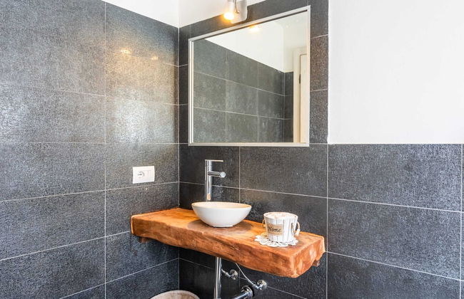 Beautiful Apartment in Sestino With Garden - Photo 39