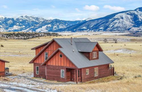 30 Miles to Yellowstone Hot Tub Game Room AC - Foto 55