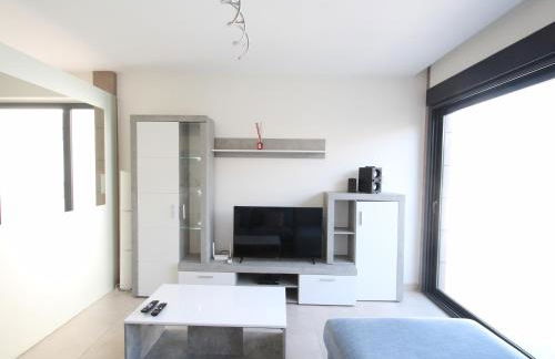 Stylish Villa with pool - Foto 6