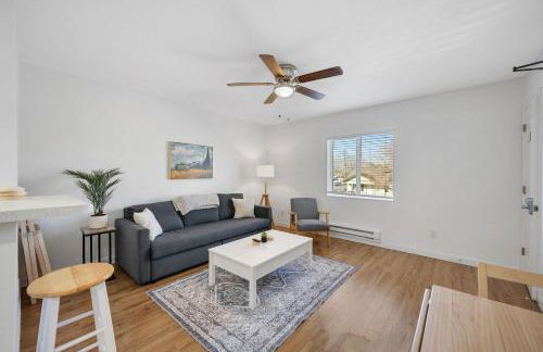 Beautiful Work Stay Retreat in Pueblo Near Downtown - Foto 17