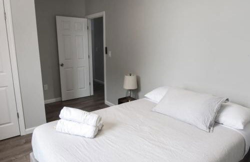 3Bed 2Bath Apt Near NYC plus Parking and Laundry - Foto 11