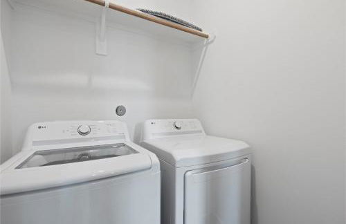 2 Luxury Homes in 1 - Walk to Nightlife & Stadiums - Foto 73