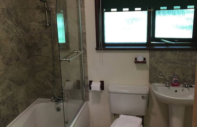 Bluebell 16 with Hot Tub - Foto 12