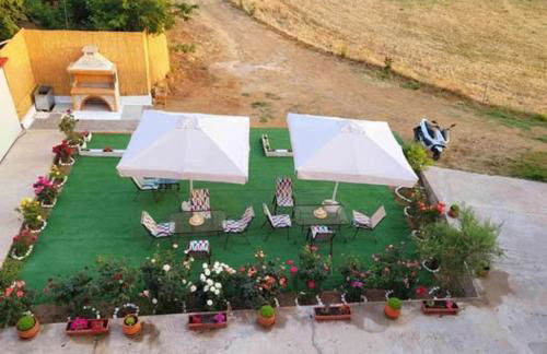 Venias Rooms - Photo 6