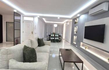 Happy Travel Marbella Renovated Duplex - Photo 3