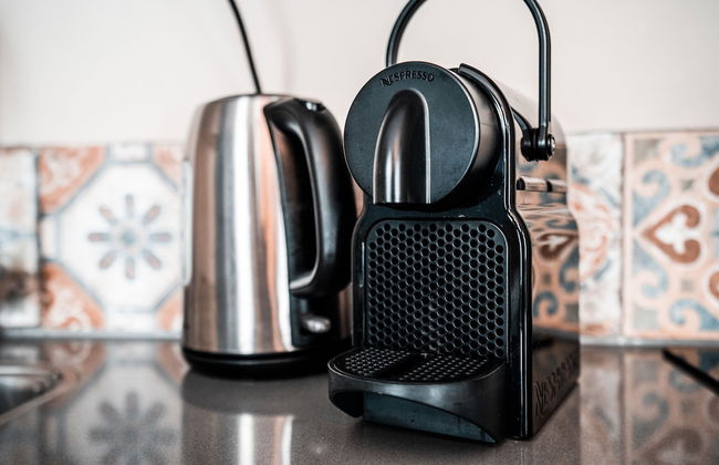 The Hogg House - Photo 11