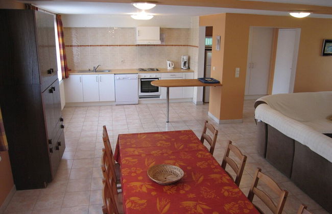 Renovated Farmhouse Quiet Location With Garden, Terrace, Ideal for Walks & Cycling - Photo 18