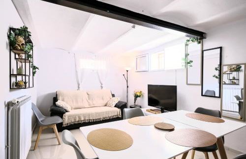 Villa 3 Logements entiers avec piscine parking - Foto 9