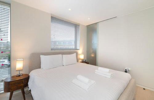 Modern Smart Home with Garden close to Richmond - Pass the Keys - Foto 21