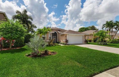 Blue Bayou Oasis Luxury Pool home and Sunshine - Foto 6