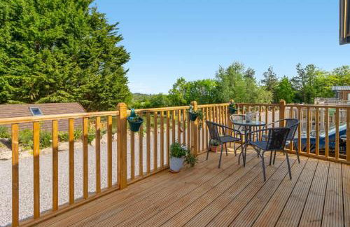 Lake View Escape - Fishing Lakes, Heated Outdoor Swimming Pool 500yrds on Sister Park , Pool Open April to September - Foto 18