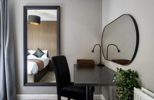 The Willow, Stylish & Central Home with Parking - Foto 4