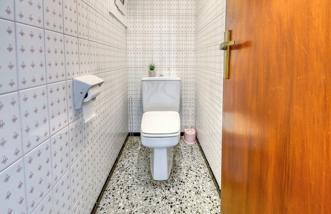 Apartment Near Plataj De Roses Beach - Photo 24