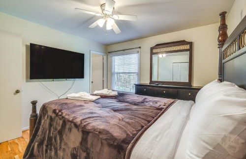 Pet-Friendly Roanoke Home with Fire Pit and Grill! - Foto 11