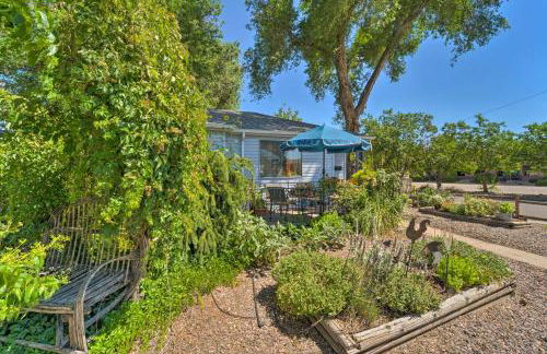 Walk to Old Town Arvada - 1940 Vintage Bungalow! - Foto 23