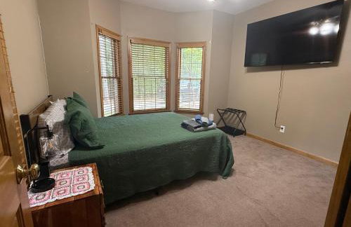 Secluded Retreat with Pool near Stone Mountain, Aquarium and Coca-Cola - Downtown - Foto 47