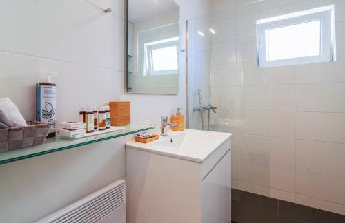 Sun & Sea Suite, Kavouri - Photo 24