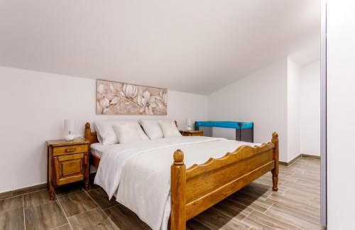 Torine - Capacious Holiday Home in Neorić with Heated Swimming Pool - Foto 25