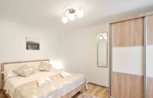 Holiday home Vrvilo- with private pool and playground - Foto 24