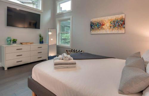 Brand New Modern Asheville Escape - Foto 14