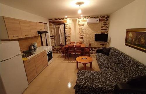 Marianthi's Stone House - Photo 8