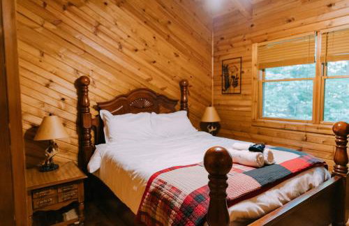 Creekside Oasis! - Foto 36