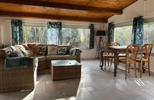 Villa Chantebise, calme et élégance avec piscine privée - Foto 27