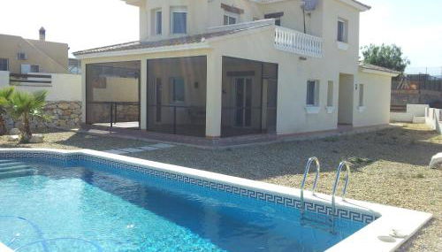 VILLA con piscina privada, a 35 km de las playas, vistas a la montaña, WIFI - Foto 1