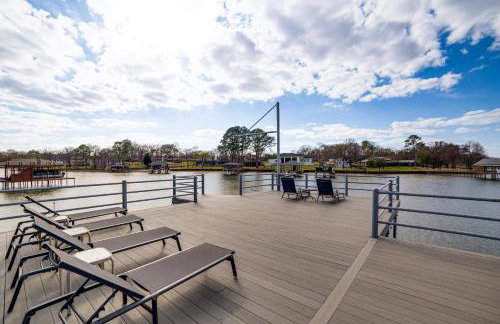 Stunning Lakefront Malakoff Home with Dock and Deck - Foto 40