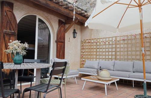 Maison typique et de caractère au cœur d'un des plus beaux villages de France - Foto 13