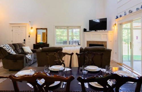 Conway Lake Charm - Beautiful Waterfront Community - Foto 22