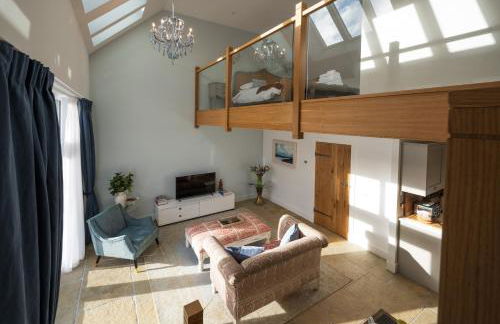 Pigeon Cottage - Luxury country steading - Photo 1