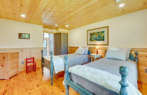 Lakefront Lovell Home with Dock Walk to Town Beach! - Foto 18