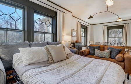 Noble Mansion 7 Bedrooms w Hot Tub Firepit & BBQ - Foto 11