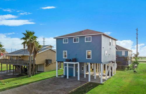 Beach house with large deck and patio - Foto 40