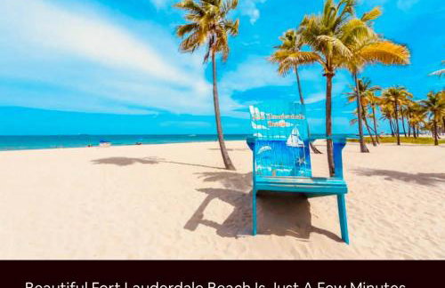 Relaxing 3 Bedroom House-Close to Beaches and Airport! - Foto 9