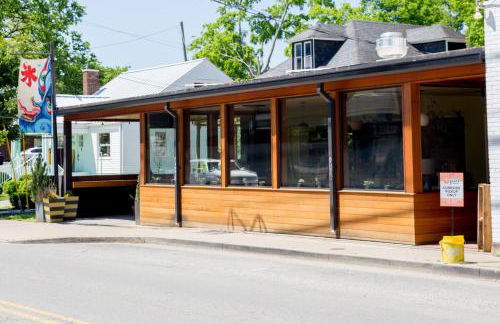 Stylish 4 Bed with Rooftop, Garage Near Hot Spots Less Than 5 Mins to Belmont, 10 Mins to Broadway, 24 Hour Hospitality Team, Perfect for Groups, Available for Long Term Rental - Foto 33