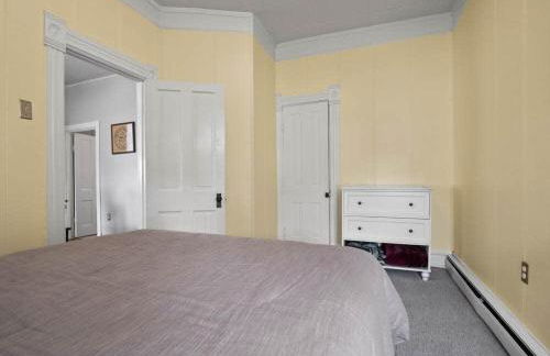 The Zinnia Victorian Charm with Mountain Views - Foto 11