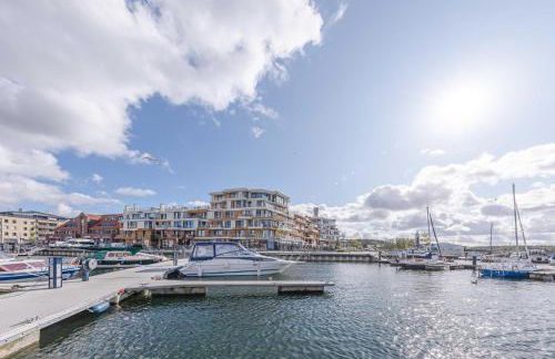 Müritz Utkiek - Apartment mit Seeblick & Balkon in der Hafenresidenz - Foto 24
