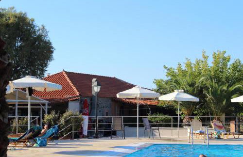 Terracotta Boutique Beach Studios - Photo 13