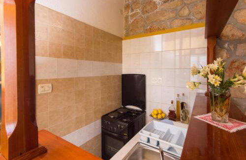 Guest House Simunovic - Studio Apartment with Terrace - Foto 6