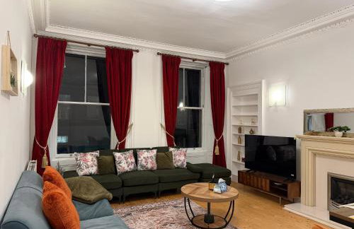 Luxurious Victorian 3 Bed Flat in the Heart of Edinburgh - Foto 1