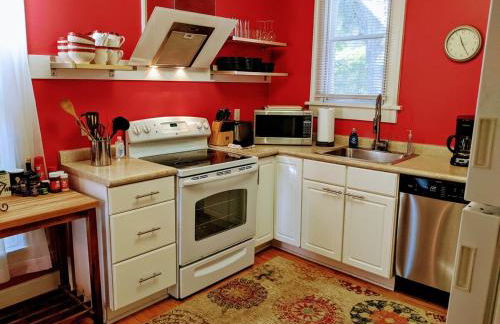 Peaceful Oasis, Walking Distance to Mpls Lakes - Foto 3