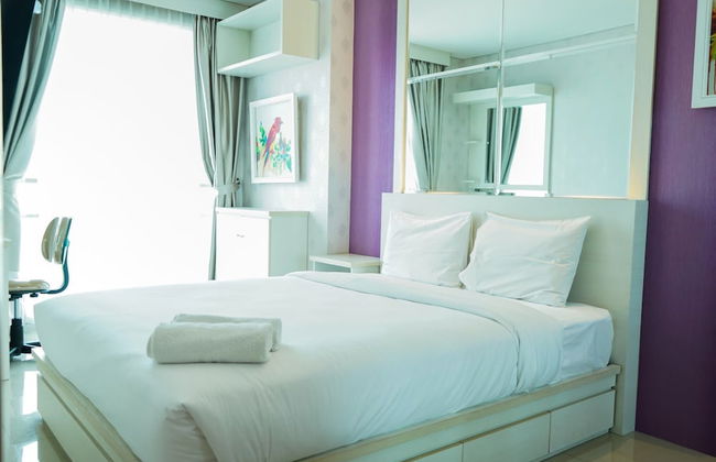 City View 1BR Apartment at Woodland Park Residence - Foto 1