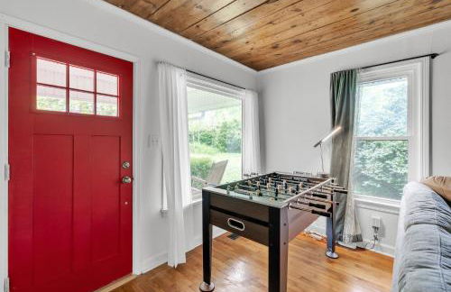 Relax and Unwind in the Heart of Fayetteville home - Foto 7